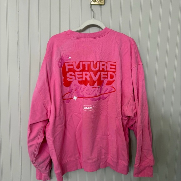 Poppi Soda Limited Edition Birthday Sweatshirt Women’s Large Pink - Picture 2 of 4